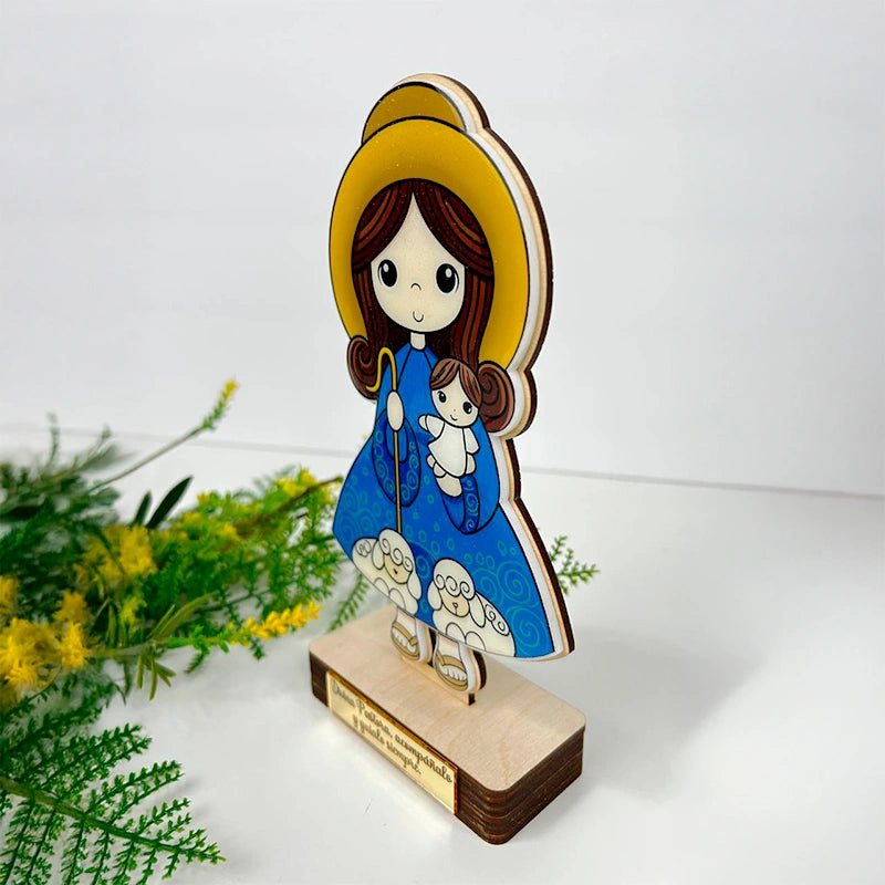 Virgen de La Divina Pastora en Madera con detalles en resina