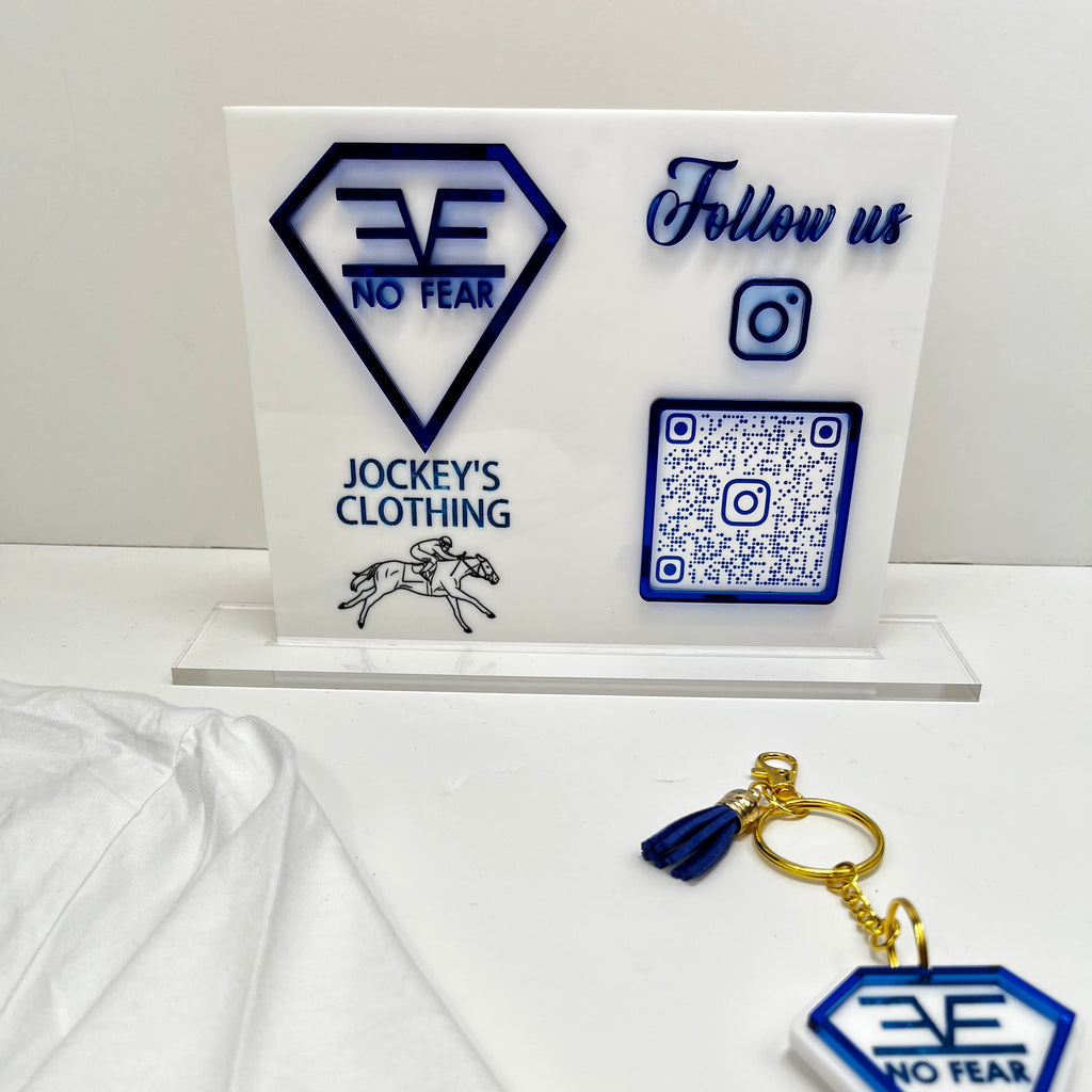 Set Emprendedor: Franela, Llavero Inteligente y QR Sign