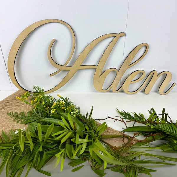 Nombre Personalizado en Madera