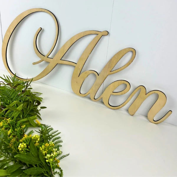 Nombre Personalizado en Madera
